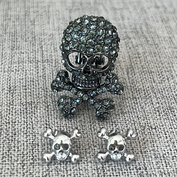 Jewelry Skull And Crossbones Jewelry Poshmark